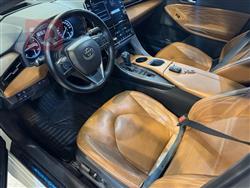 تويوتا أفالون